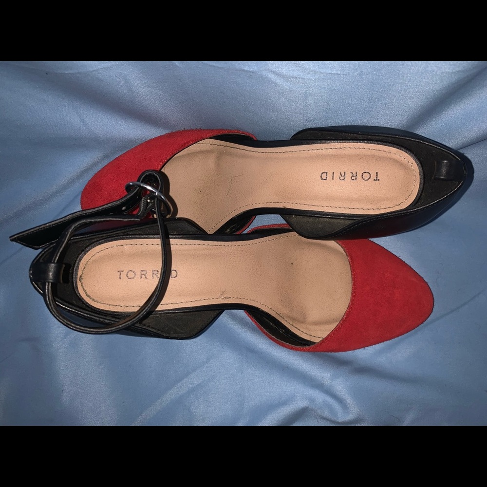 Torrid wedges